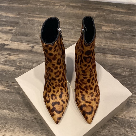 Marc Fisher Ulanily bootie - Picture 2 of 2